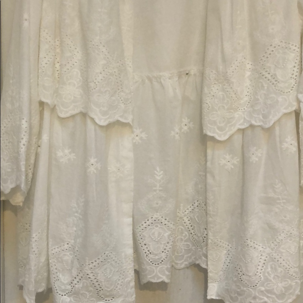 OFF WHITE  EYELET CARDIGAN TOP - Picture 5 of 8